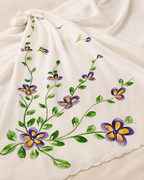 🤍Beautiful Floral Print White Saree🤍